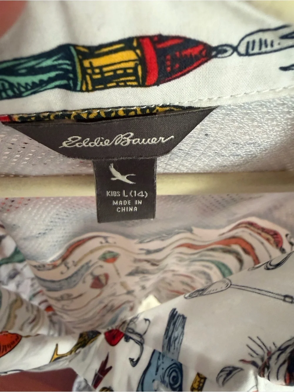 Eddie Bauer Kids Boys Size Fishing Lure Print Short Sleeve Button Down Shirt